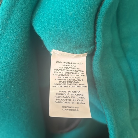 Marc Jacobs
Notch Collar Coat  Color: Bright Teal Size:8 - Picture 7 of 7